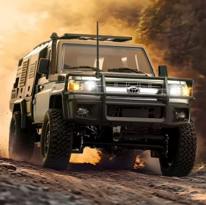 4×4 LC79