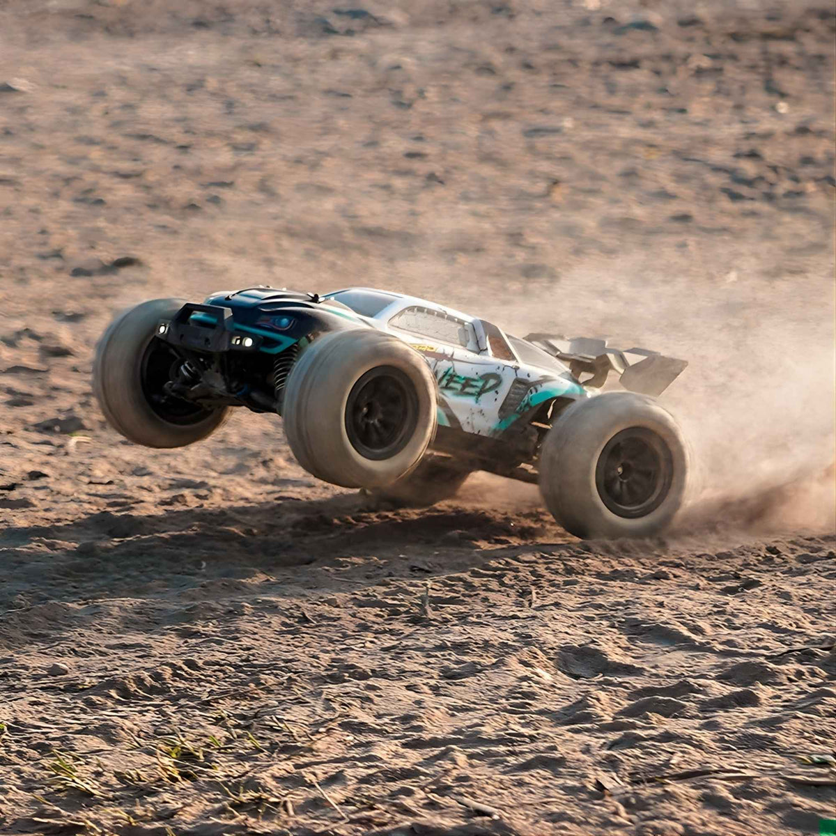 Truggy RC Sweep Pro