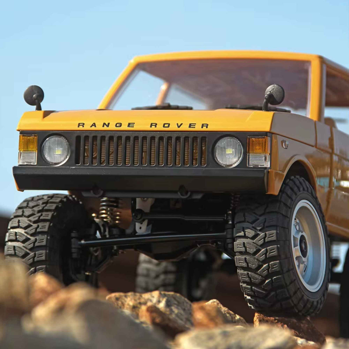 Ferngesteuerter Gelände-4×4